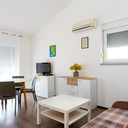 Loren - Mali - Second Floor เมดูลิน ภายนอก รูปภาพ